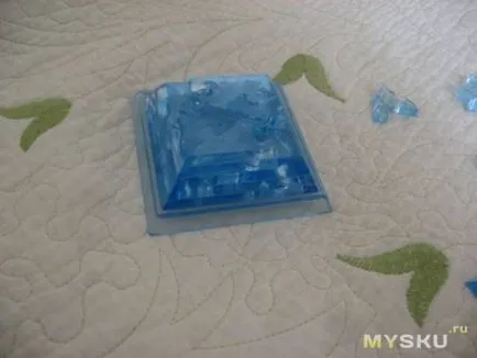Crystal 3d puzzle „piramis» c háttérvilágítás, vagy növelni iq