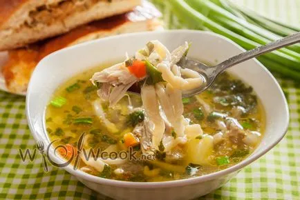 Húsleves házi tésztával, fotó recept (ha több tápláló) Húsleves házi tészta, fotó recept