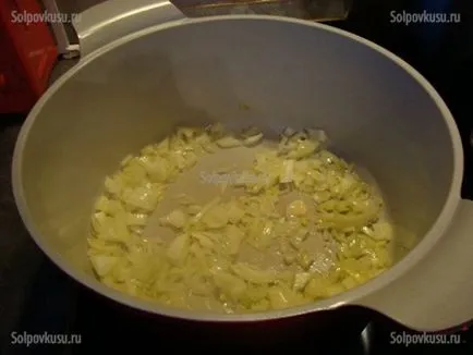 Csirke sajtmártással