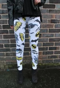 Leggings és harisnya mi a különbség ezen objektumok szekrény
