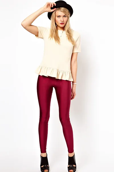 Harisnya és a nadrágját a különbség, és mi a különbség (leggings) Harisnya és a nadrágját a különbség, és mi a különbség
