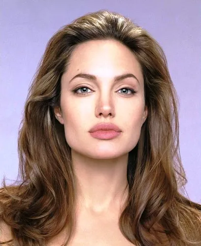 Smink, mint Angelina Jolie a fotókon és videókon