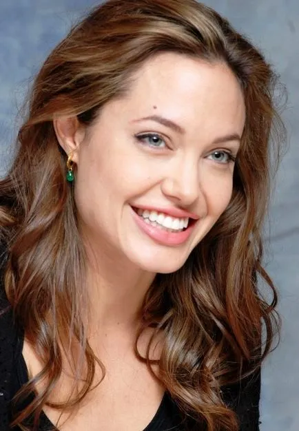 Smink, mint Angelina Jolie a fotókon és videókon