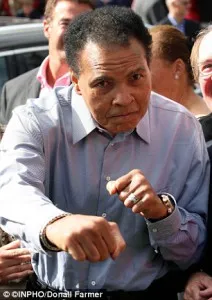 Mohammed Ali „repül, mint egy pillangó, csíp, mint egy méh sajnálom! „- áll rendelkezésre az iszlám