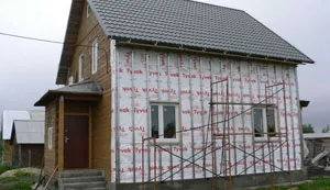 Szerelése föld mellé állt saját kezét, és előkészíti a telepítési folyamat (mellékvágány) Szerelése föld mellé állt saját kezét, és előkészíti a telepítési folyamat