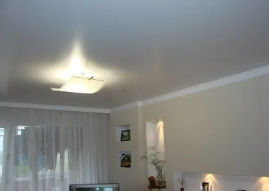 Stretch mennyezet a előnyeiről és hátrányairól, tippeket és tanácsokat szakemberek (stretch) Stretch mennyezet a előnyeiről és hátrányairól, tippeket és tanácsokat a szakértők