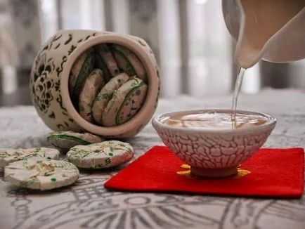 Szokatlan bódító hatása Puer Tea - van valami, amit sok bizonytalan, hogy megpróbálja ezt ízletesek (szokatlan) Szokatlan bódító hatása Puer Tea - van valami, amit sok bizonytalan, hogy megpróbálja ezt illatos
