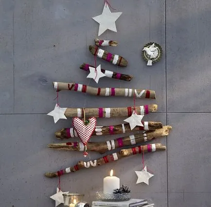 Karácsonyi díszek papírból és csapok