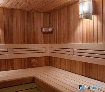 Bath lambéria Euro foglalkozik saját kezűleg (láda alatt a lécek) Bath lambéria Euro foglalkozik saját kezűleg