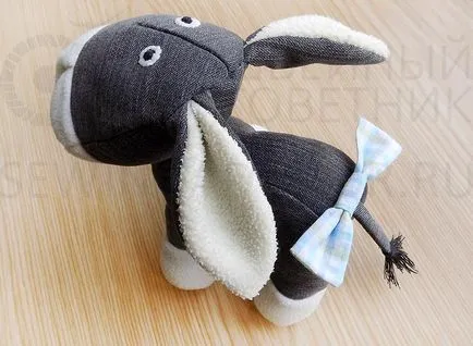 Donkey, hogyan kell varrni a saját kezét - egy mesterkurzus, fotó