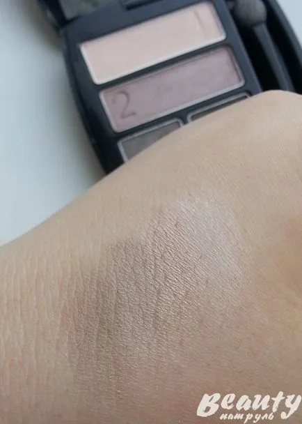 Vélemények a négyszínű szemhéjfesték Avon true color szemhéjfesték quad (szín) Vélemények a négyszínű szemhéjfesték Avon true color szemhéjfesték quad