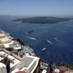 Vonjuk be a francia nők a boltban egy másik boltban (üzlet) Vonjuk be a francia nők a boltban egy másik boltban