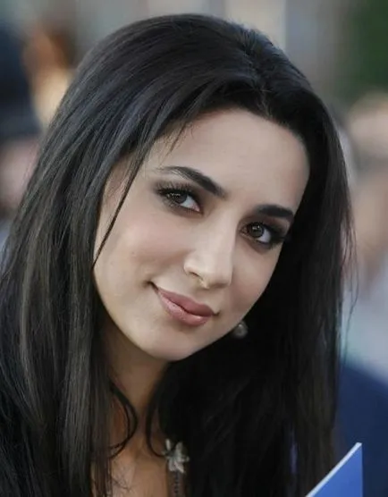 Singer Zara életrajz a népszerű színésznő