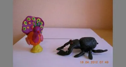 Készítmények tartályt a kinder-meglepetés, anyaság - terhesség, szülés, a táplálkozás, az oktatás