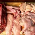 Lépésről lépésre, hogyan kell helyesen és gyorsan vágja a kacsa, video (jobbra) Lépésről lépésre, hogyan kell helyesen és gyorsan vágja a kacsa, videó