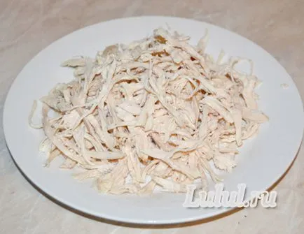 Ünnepi saláta „Garnet karkötő” csirkével és anyákat lépésről lépésre recept fotók