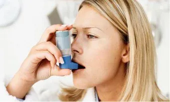 Az asztma bronchiale roham, hogy ismerje és vegye (asthma bronchiale roham kopogás otthoni elsősegély jelek) Az asztma bronchiale roham, hogy ismerje és vegye