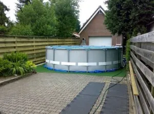 Szivárgás a keret medencék, hogyan kell helyesen pecsét