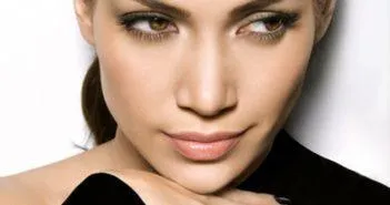 Por L'Oreal krémet, morzsolódó ásványi