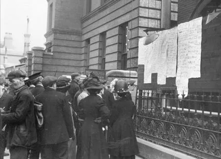 Ritka és történelmileg jelentős fényképeket az elsüllyedt Titanic tragikus umkra