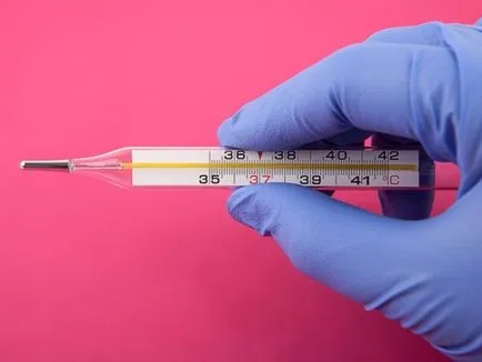 A gyermek tört hőmérő vagy higany lenyelni, hogy mit kell csinálni, mit kell tenni