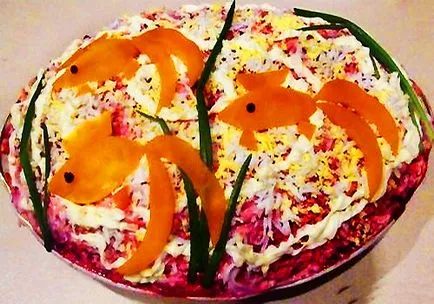 Recept és 26 választási saláta dekoráció „hering alatt bunda” (coat) Recept és 26 választási saláta dekoráció „hering alatt bunda”