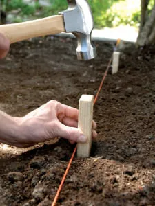 Kerti út téglából kezük - Fotó útmutató