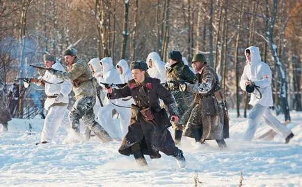 Magyar flotta „az ősi város Pereslavl (Magyar) Magyar flotta „az ősi város Pereslavl
