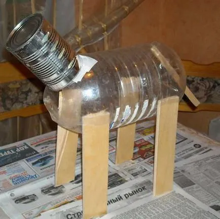 Kertészet alak kezében, a hazafelé (kerti figurák saját kezűleg) Kertészet alak kezében, a hazafelé