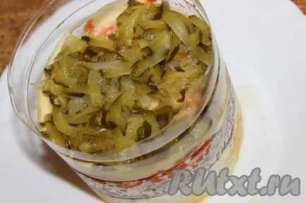Saláta csirkemáj és ecetes uborka - recept fotókkal
