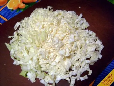 Kínai kel saláta paradicsommal és sajttal (recept lépésről lépésre képekkel) (pástétomok) Kínai kel saláta paradicsommal és sajttal (recept lépésről lépésre képekkel)