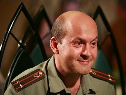 Sorozat, ahol a katonák lőttek, a szereplők és a szerep (idő) Sorozat, ahol a katonák lőttek, a szereplők és a szerepe