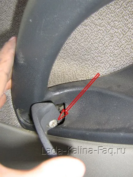 A hátsó ajtókárpit belső viburnum