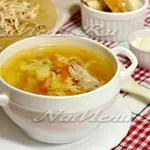 Leves házi tésztával és csirkehús-lépésre recept a legfinomabb