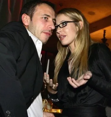 Esküvői Sobchak „köcsögök és lohushki elhervadnak! 