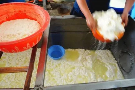 Suluguni, hogyan kell főzni otthon, a fotók recept (recept videók suluguni) Suluguni, hogyan kell főzni otthon, a recept egy fotó