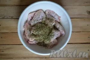 Sertés pörkölt paradicsom és paprika - készül lépésről lépésre fotókkal