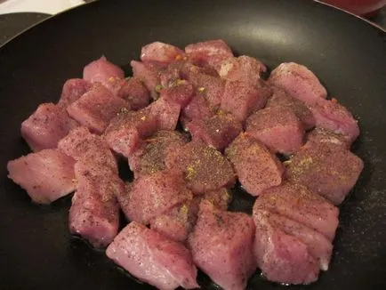 Sertés pörkölt paradicsom és paprika - számítógépes erőforrás sm