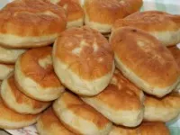 Tésztát egy tészta burgonya és tészta receptek (burgonya) Tésztát egy tészta, krumpli és tészta receptek