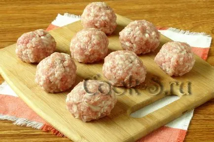 Húsgombóc burgonyával a sütőben - lépésről lépésre recept fotókkal, különböző
