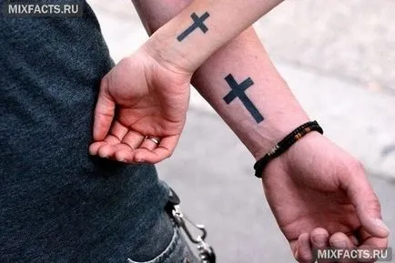 Tattoo kereszt érték és miniatűrök (tetoválás a kereszt alakban) Kereszt tetoválás jelentését és vázlatok