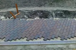 Útburkoló saját kezét tudja, hogy mindenki, a technológia (fotó és videó)
