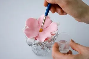 Dekoráció gitt kezük kezdőknek (kéz) Dekoráció gitt kezüket kezdőknek
