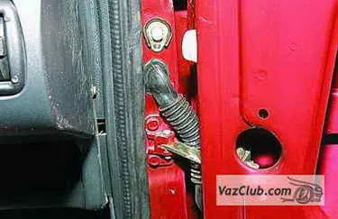 Beállítása az első hangsugárzók VAZ 2114, VAZ 2115, VAZ 2113 (hangszórók) Beállítása az első hangsugárzók VAZ 2114, VAZ 2115, VAZ 2113