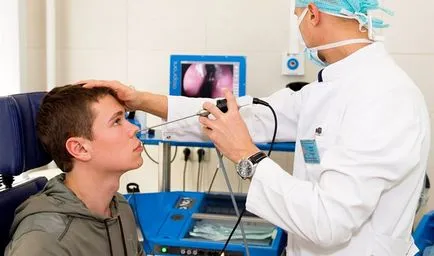 Vasotomy orrkagylócsontok, nyálkahártya alá reszekció az orr (alsó csigaház) Vasotomy orrkagylócsontok, nazális szubmukozális reszekció