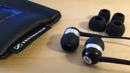 Egy csatorna belüli vákuum fejhallgató tanulni viselni őket rendesen