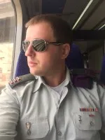 Ő vzdrochnul testvérével, szerelem, szex
