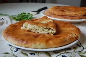 Tölthető csirke pite és a burgonya multivarka