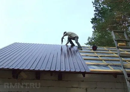 Csere tetőpalakövek a profilos saját kezűleg (szétszerelési pala) Csere tetőpalakövek a profilos saját kezűleg