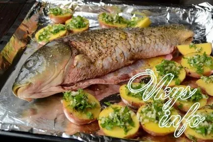 Sült hal burgonyával kemencében recept egy fotó